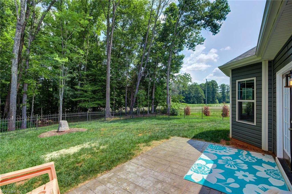 645 Strawberry Road Reidsville, NC 27320 - Photo 38 of 43 Patio