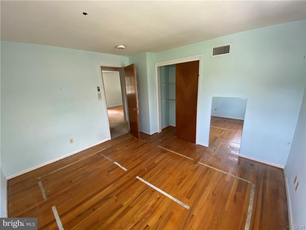 3128 Oakland Road Bethlehem, PA 18020 - Photo 14 of 33 Gallery Image 14