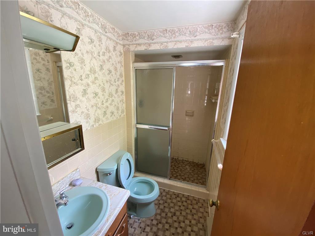 3128 Oakland Road Bethlehem, PA 18020 - Photo 17 of 33 Gallery Image 17