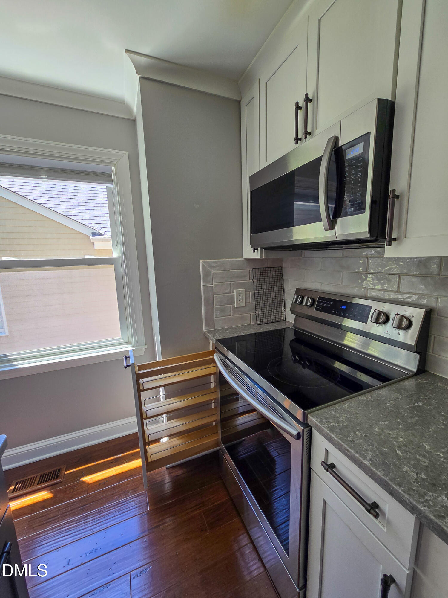 1023 Oak Lake Court Raleigh, NC 27606 - Photo 6 of 45 20260514_120839