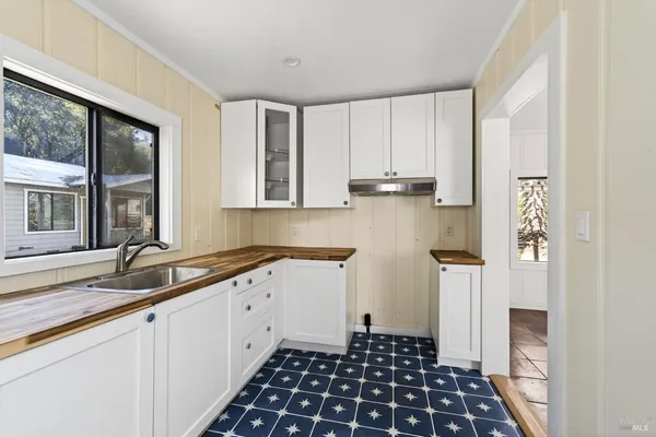 $625,000 | 8680 128th Highway, Philo, CA 95466