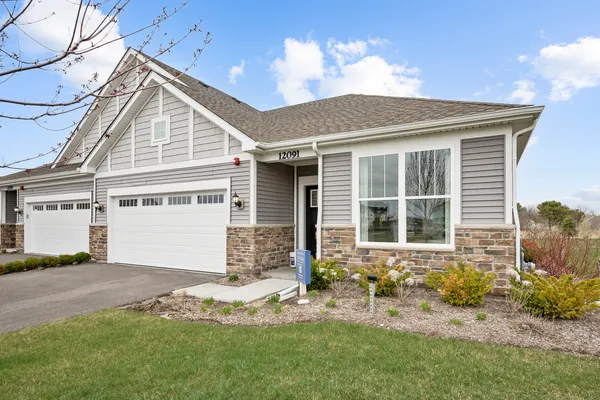 $384,950 | 12091 Chandra Circle, Huntley, IL 60142