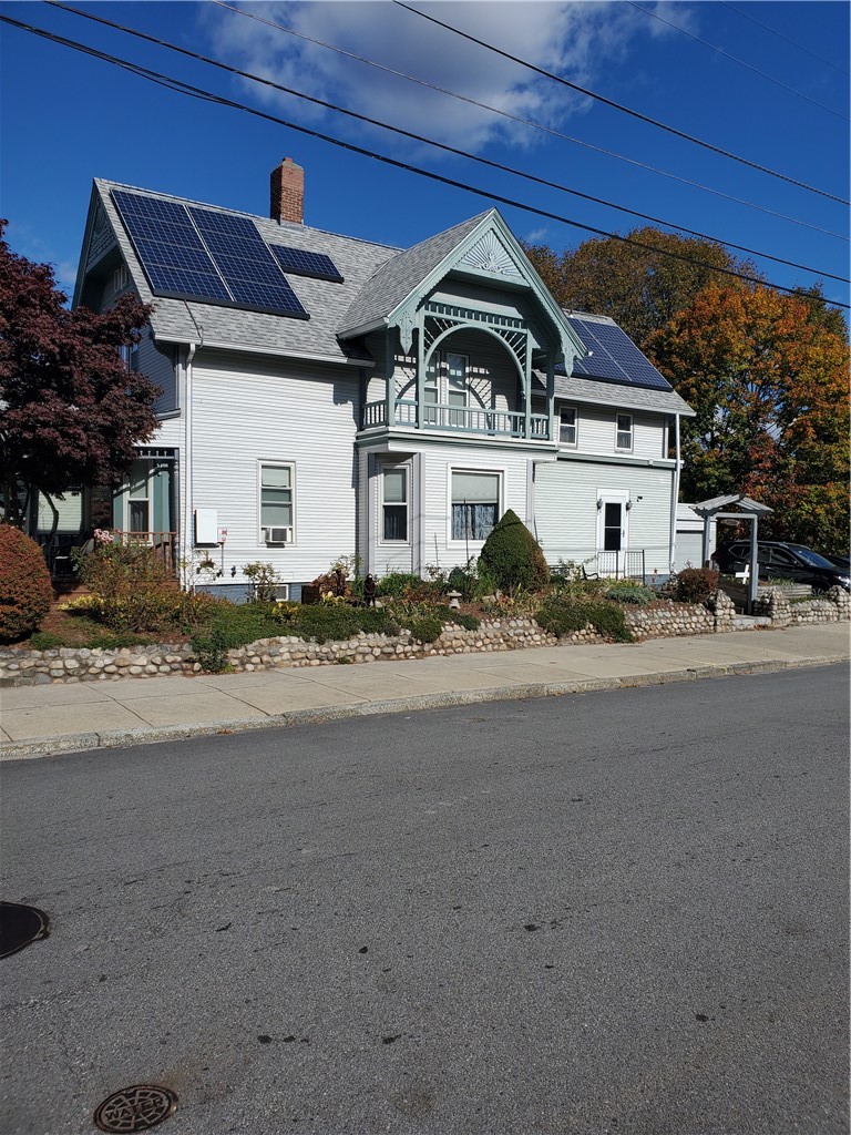 74 Maple Street Woonsocket, RI 02895 - Photo 1 of 20 Gallery Image 1