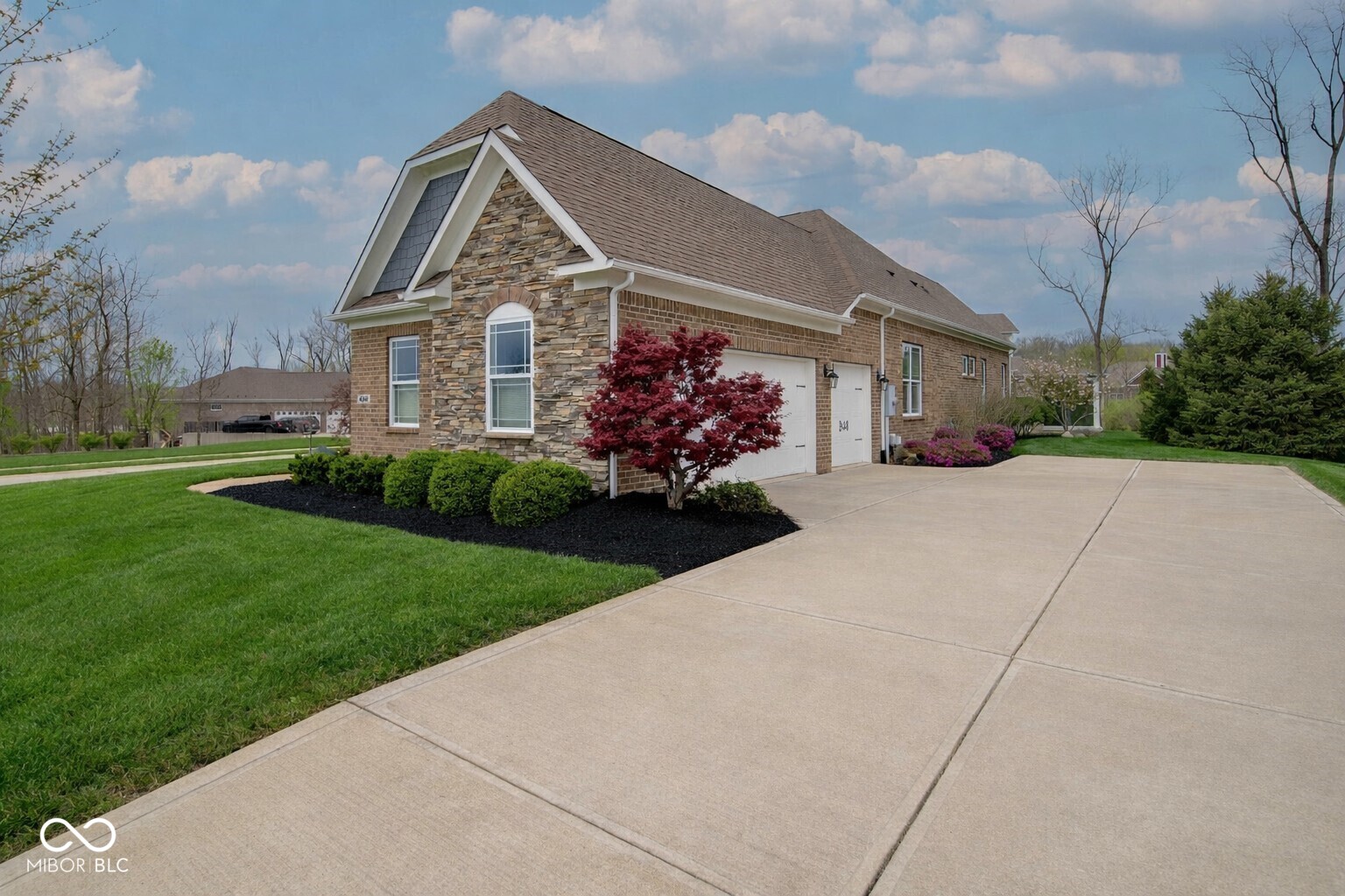 4341 Hickory Ridge Boulevard Greenwood, IN 46143 - Photo 3 of 39