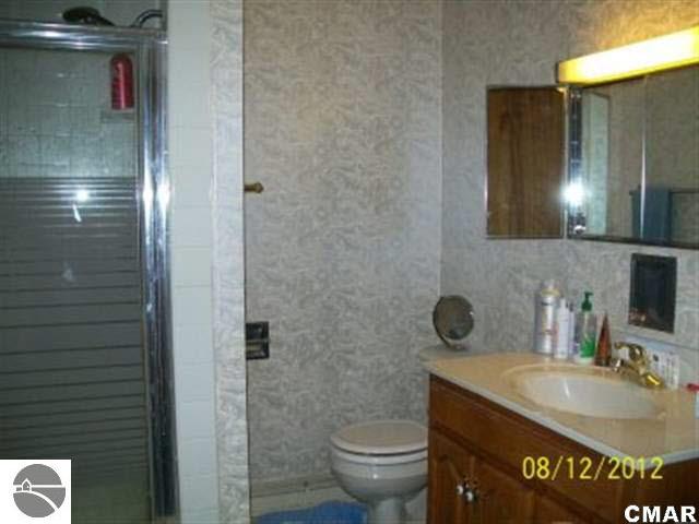 9292 Riverside Drive St. Louis, MI 48880 - Photo 12 of 25 1772086-11.JPG