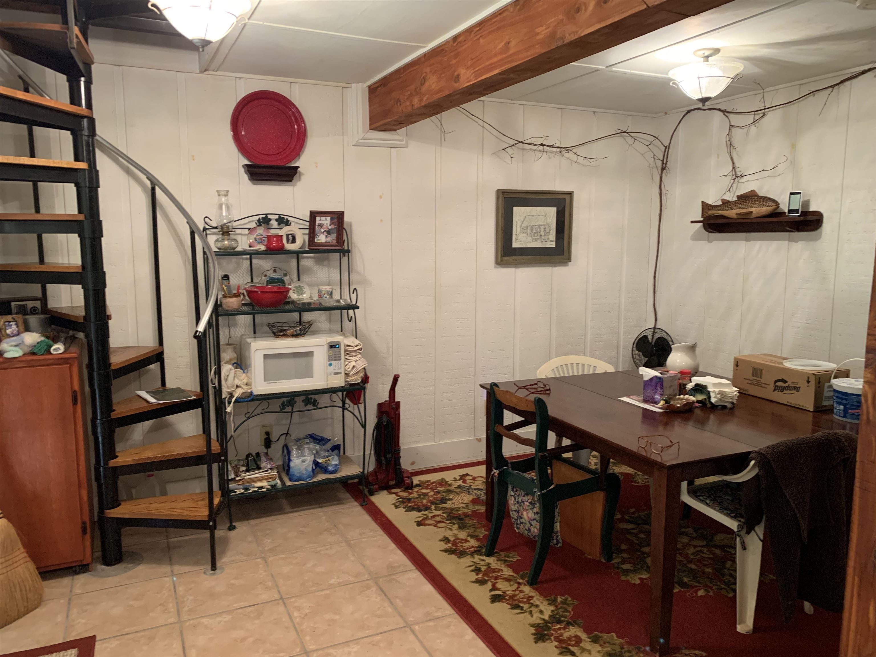 13334 Tower Hill Road Williamsville, VA 24487 - Photo 6 of 9 a view of a workspace