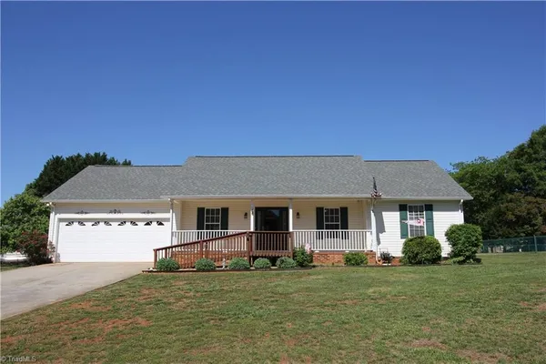 $285,500 | 129 Polaris Drive, Mocksville, NC 27028