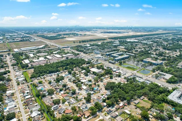 $2,595 | 6802 West Comanche Avenue, Tampa, FL 33634