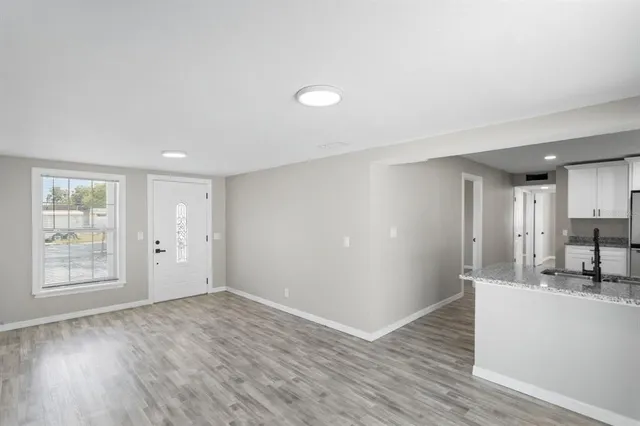 $2,595 | 6802 West Comanche Avenue, Tampa, FL 33634