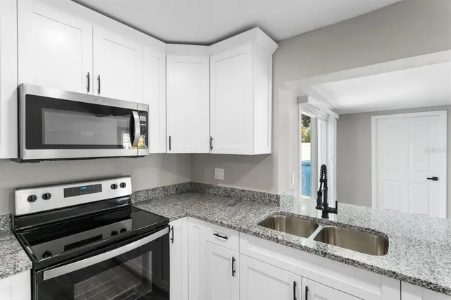 $2,595 | 6802 West Comanche Avenue, Tampa, FL 33634