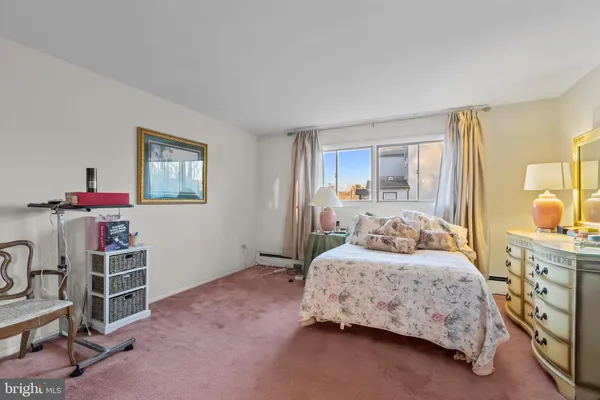 $399,900 | 4900 Cedar Lane, Drexel Hill, PA 19026