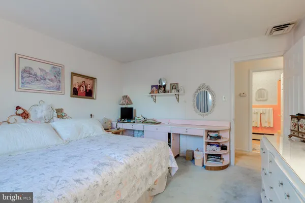 $399,900 | 4900 Cedar Lane, Drexel Hill, PA 19026