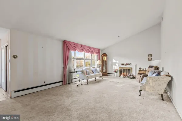 $399,900 | 4900 Cedar Lane, Drexel Hill, PA 19026