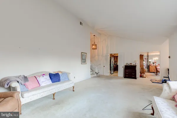 $399,900 | 4900 Cedar Lane, Drexel Hill, PA 19026