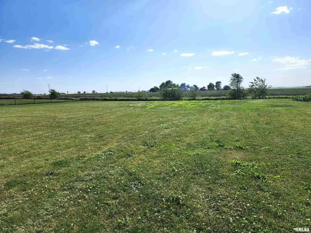 $39,900 | 203 Hamilton Street, Atkinson, IL 61235