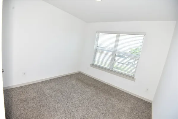 $2,250 | 1515 Cordelia Court, Arcola, TX 77545