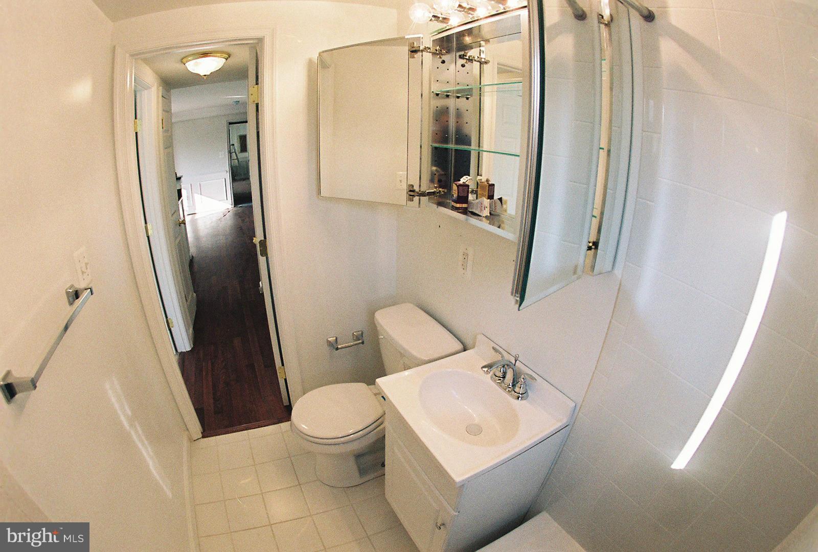 401 South Courthouse Road Arlington, VA 22204 - Photo 2 of 24 Interior (General)
