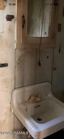 $59,000 | 211 Bertinot Road, Opelousas, LA 70570