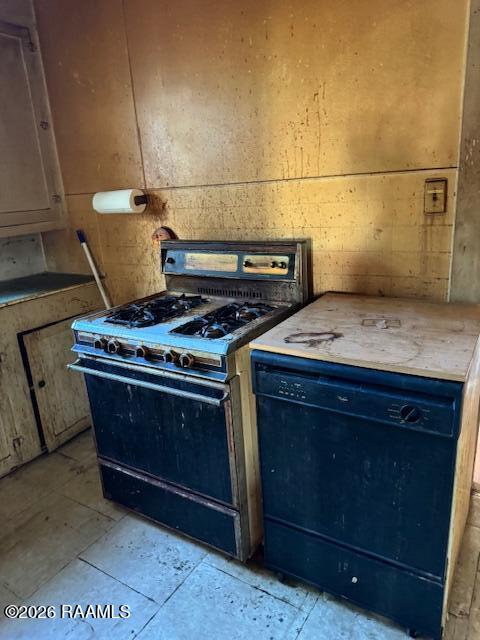 211 Bertinot Road Opelousas, LA 70570 - Photo 10 of 20 Kitchen