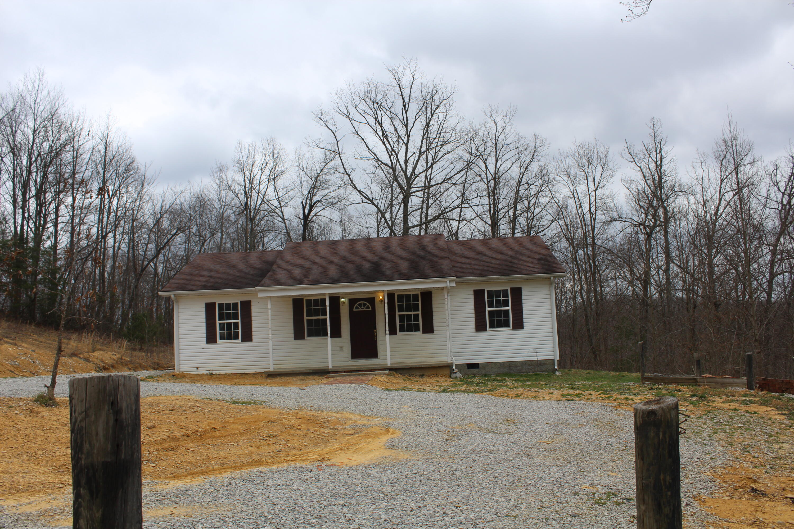 168 Powell Road McKee, KY 40447 - Photo 9 of 25 new pictures 168 powell road 038