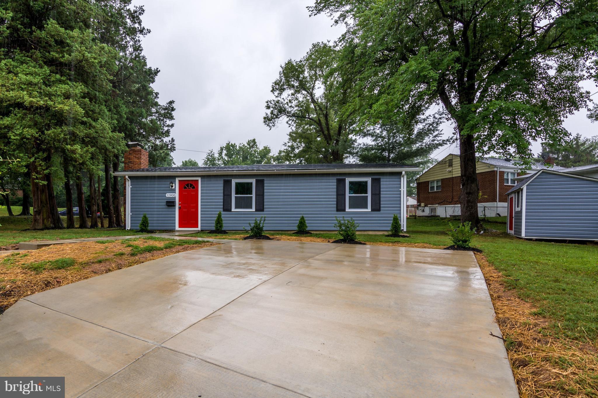 11900 Ivanhoe Street Silver Spring, MD 20902 - Photo 24 of 24 Exterior (Front)