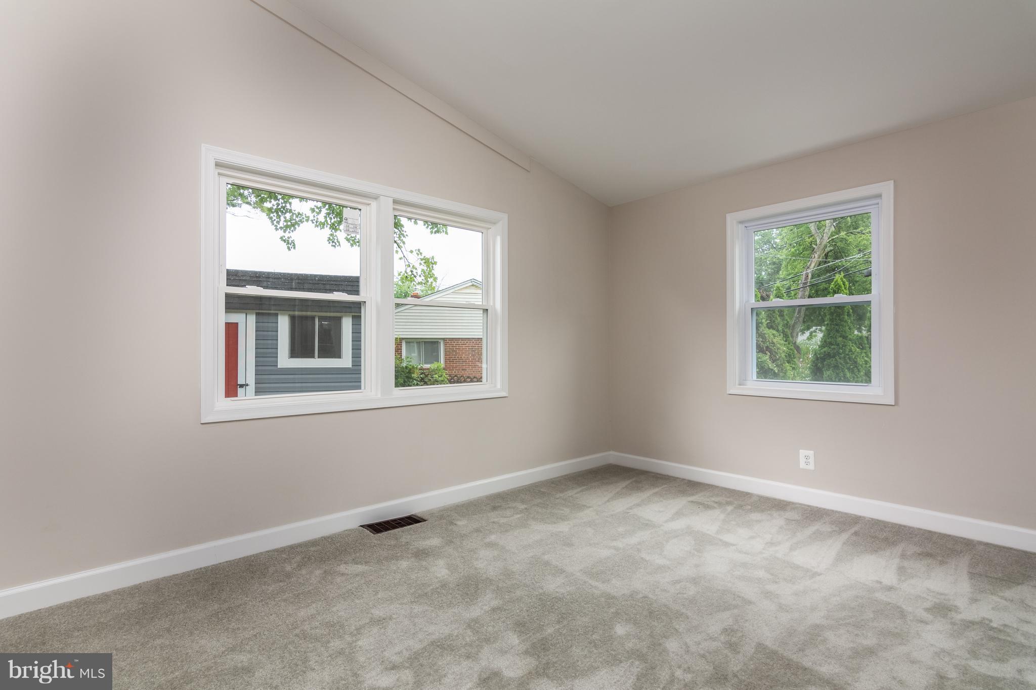 11900 Ivanhoe Street Silver Spring, MD 20902 - Photo 10 of 24 Bedroom
