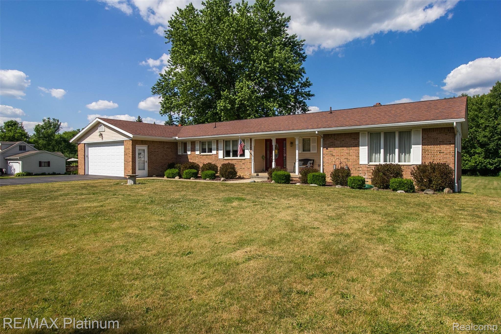 7209 East Holly Road Holly, MI 48442 - Photo 2 of 48 2.jpg