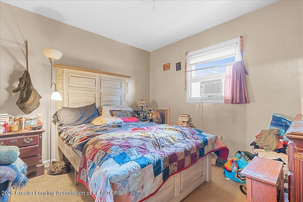 907 Reo Road Lansing, MI 48910 - Photo 21 of 28 24-Media Jett -17