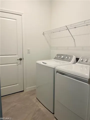 $2,450 | 2057 Tamarron Lane, Naples, FL 34120