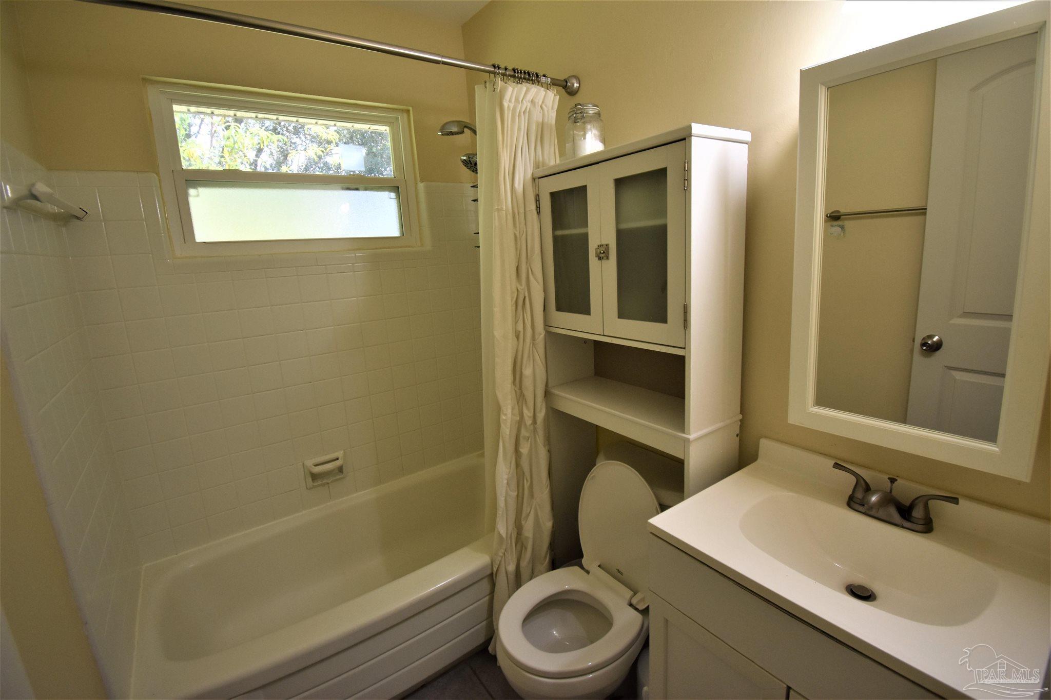 6585 Hamilton Bridge Road Milton, FL 32570 - Photo 13 of 19 Gallery Image 13