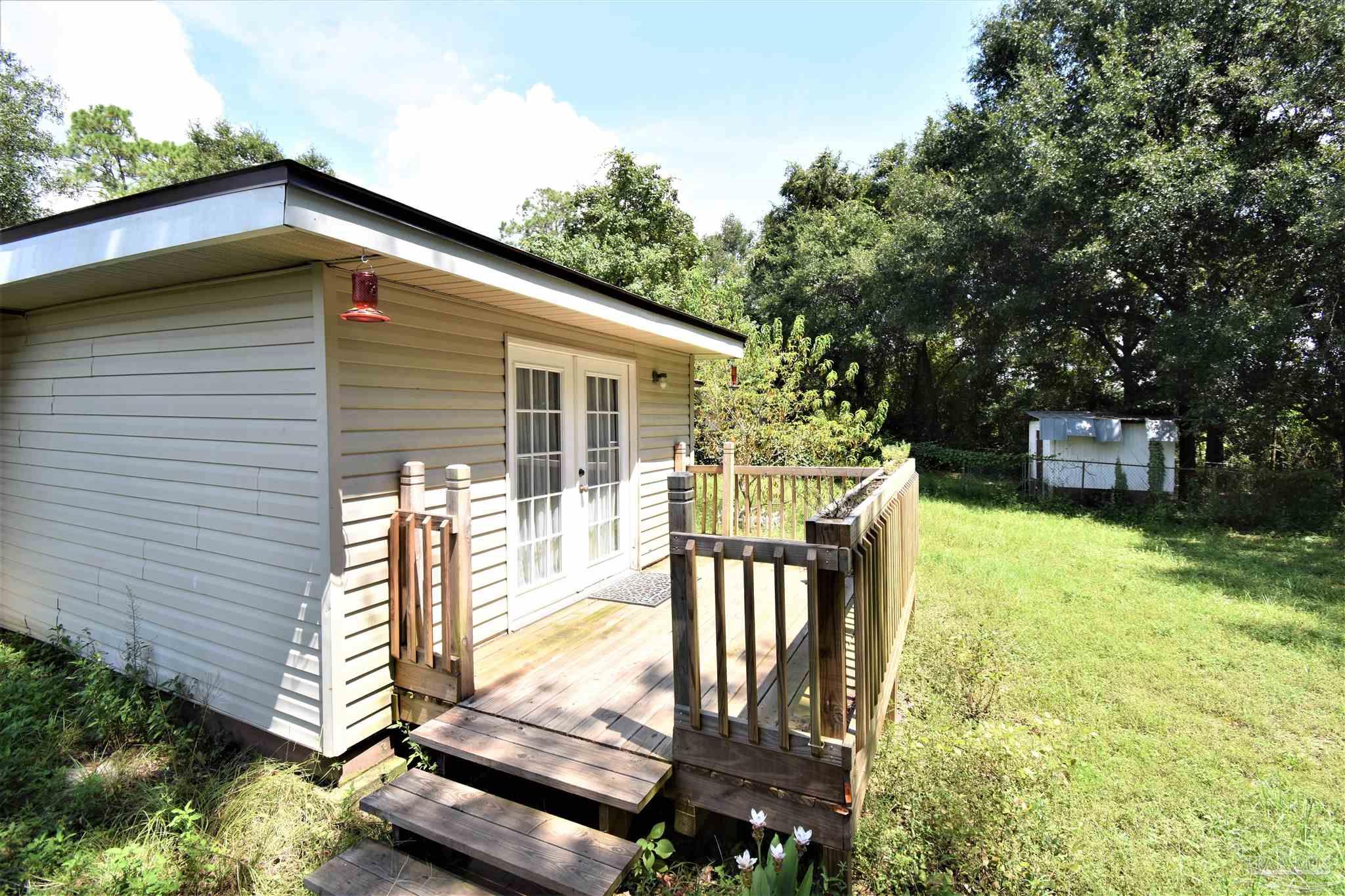 6585 Hamilton Bridge Road Milton, FL 32570 - Photo 14 of 19 Gallery Image 14