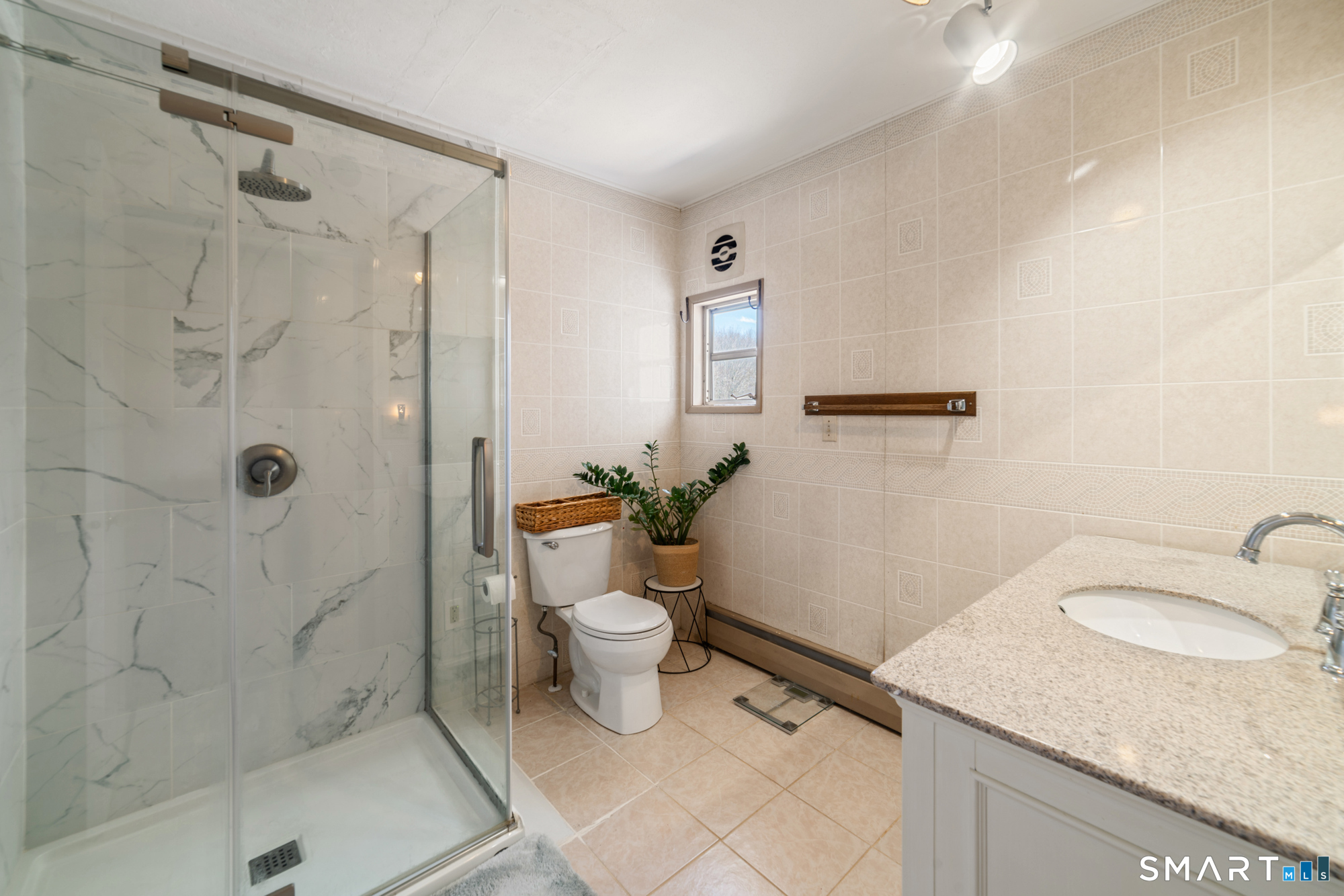 100 Prindle Road West Haven, CT 06516 - Photo 13 of 36