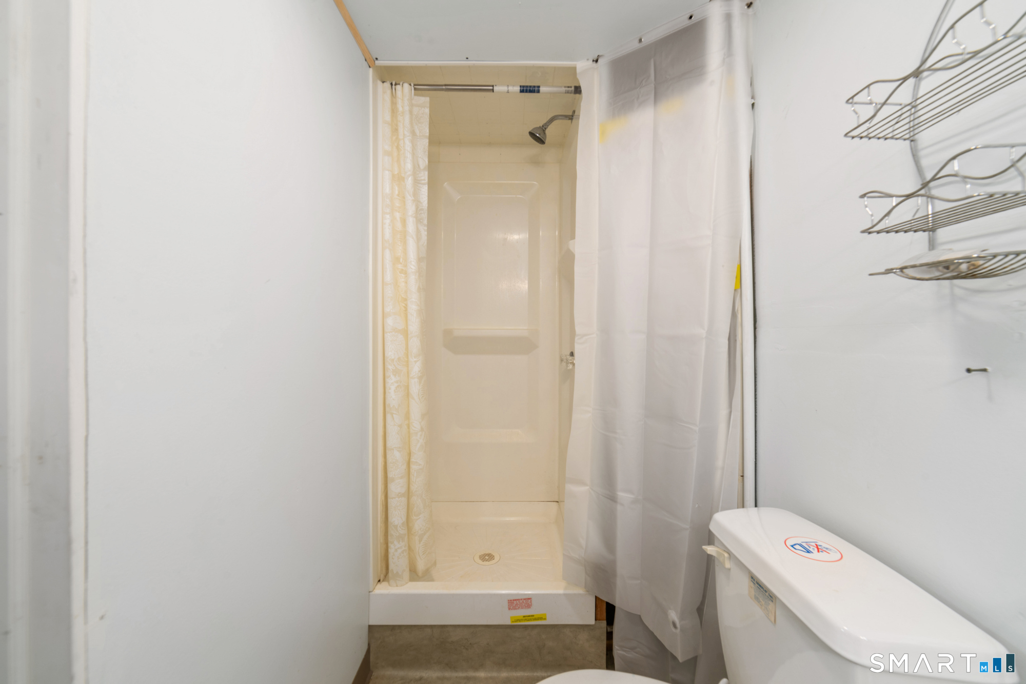 100 Prindle Road West Haven, CT 06516 - Photo 28 of 36