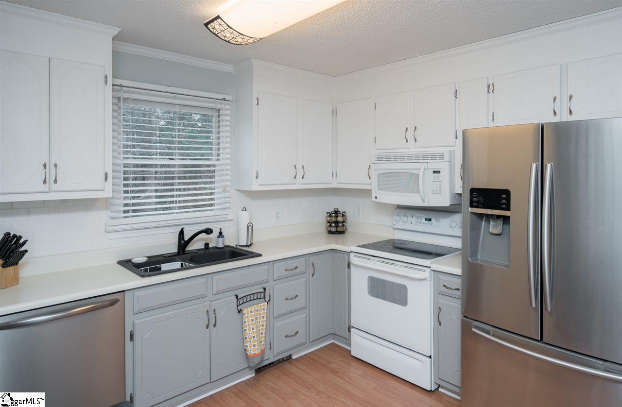113 Duncan Road Greenville, SC 29617 - Photo 11 of 23