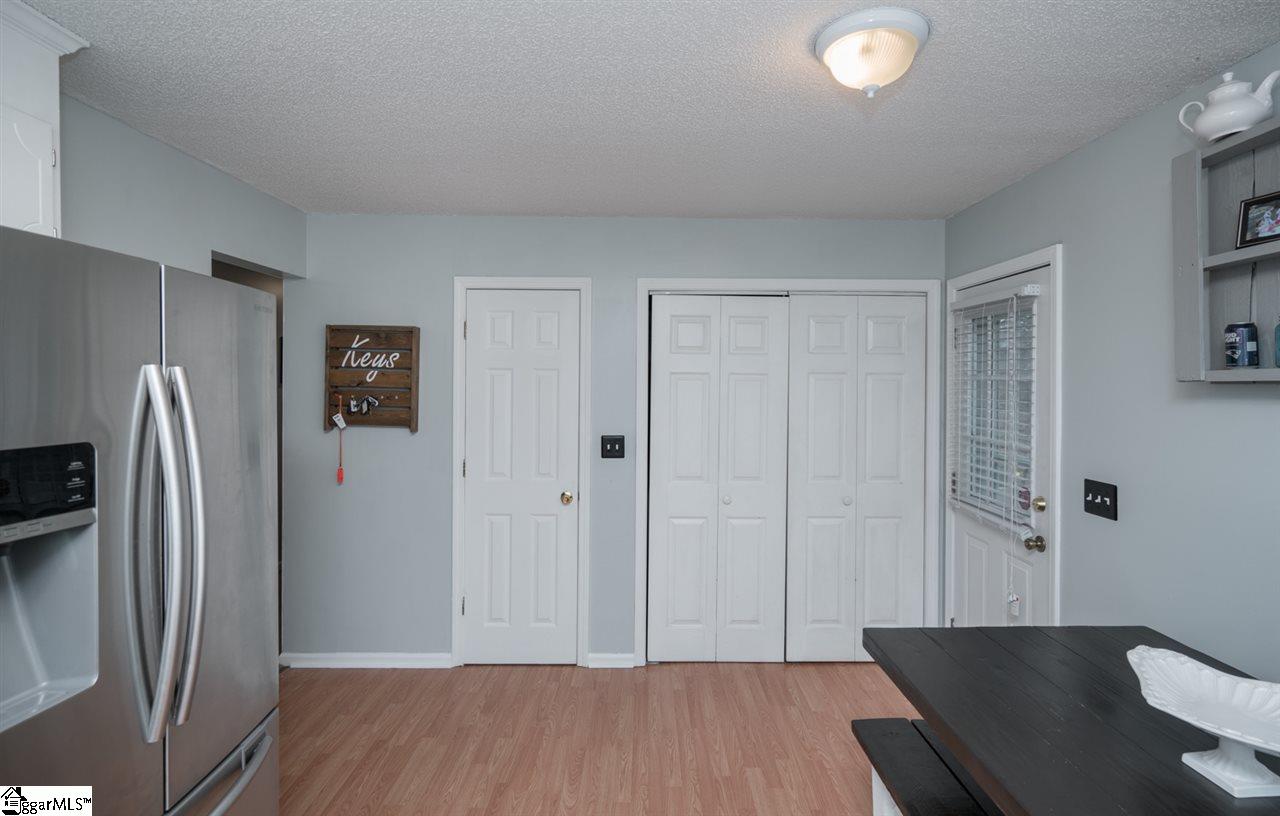 113 Duncan Road Greenville, SC 29617 - Photo 12 of 23