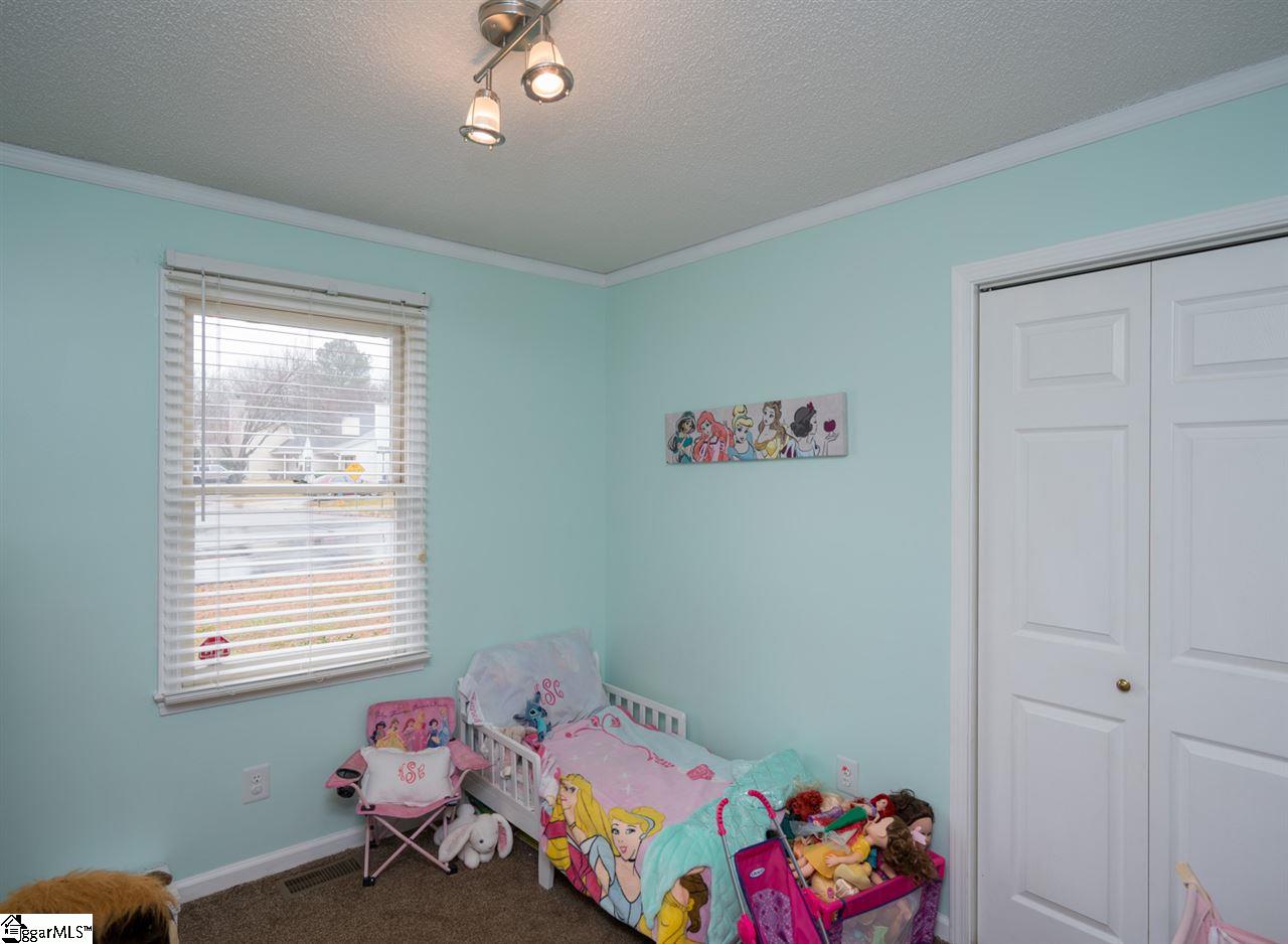 113 Duncan Road Greenville, SC 29617 - Photo 13 of 23