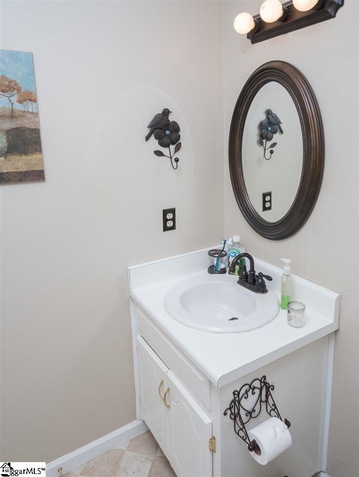 113 Duncan Road Greenville, SC 29617 - Photo 15 of 23