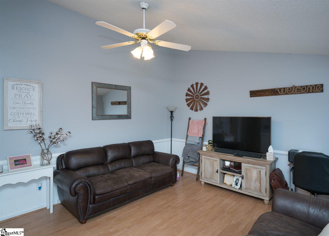 113 Duncan Road Greenville, SC 29617 - Photo 6 of 23