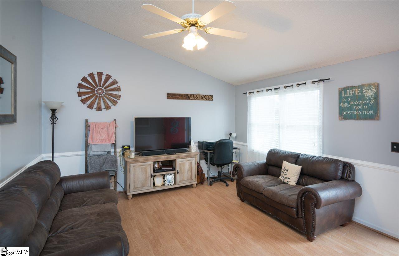113 Duncan Road Greenville, SC 29617 - Photo 8 of 23