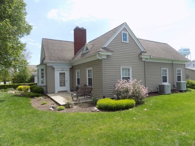 629 North 2nd Street Decatur, IN 46733 - Photo 5 of 36
