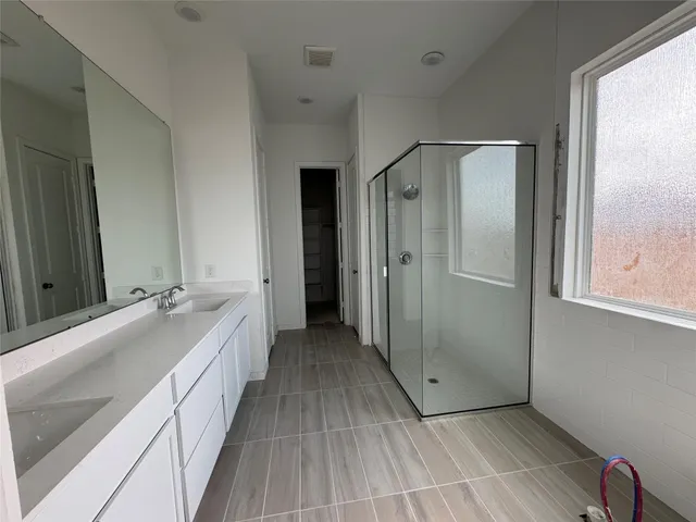 $370,000 | 8222 Holly Blue Drive, Rosharon, TX 77583