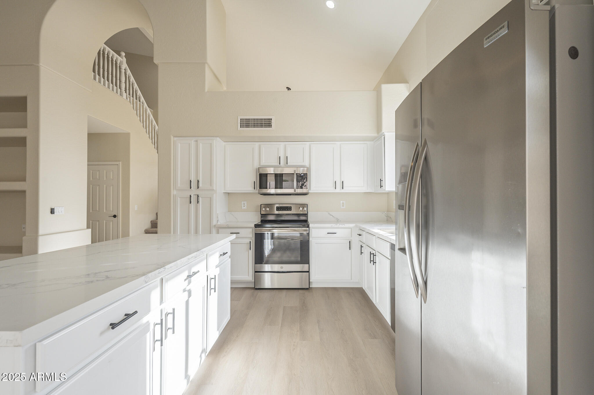 532 North Bell Drive Chandler, AZ 85225 - Photo 9 of 22 Bell-17