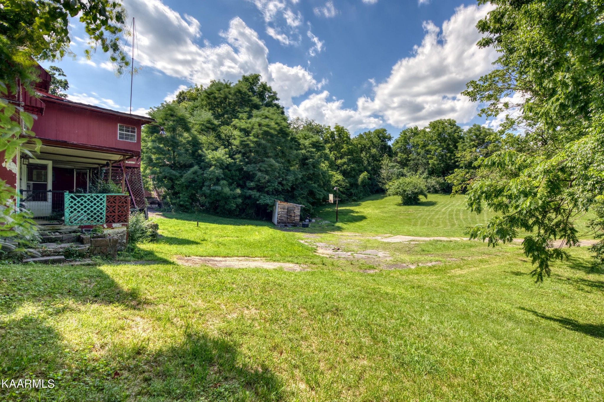 5426 Neubert Springs Road Knoxville, TN 37920 - Photo 4 of 26 Gallery Image 4