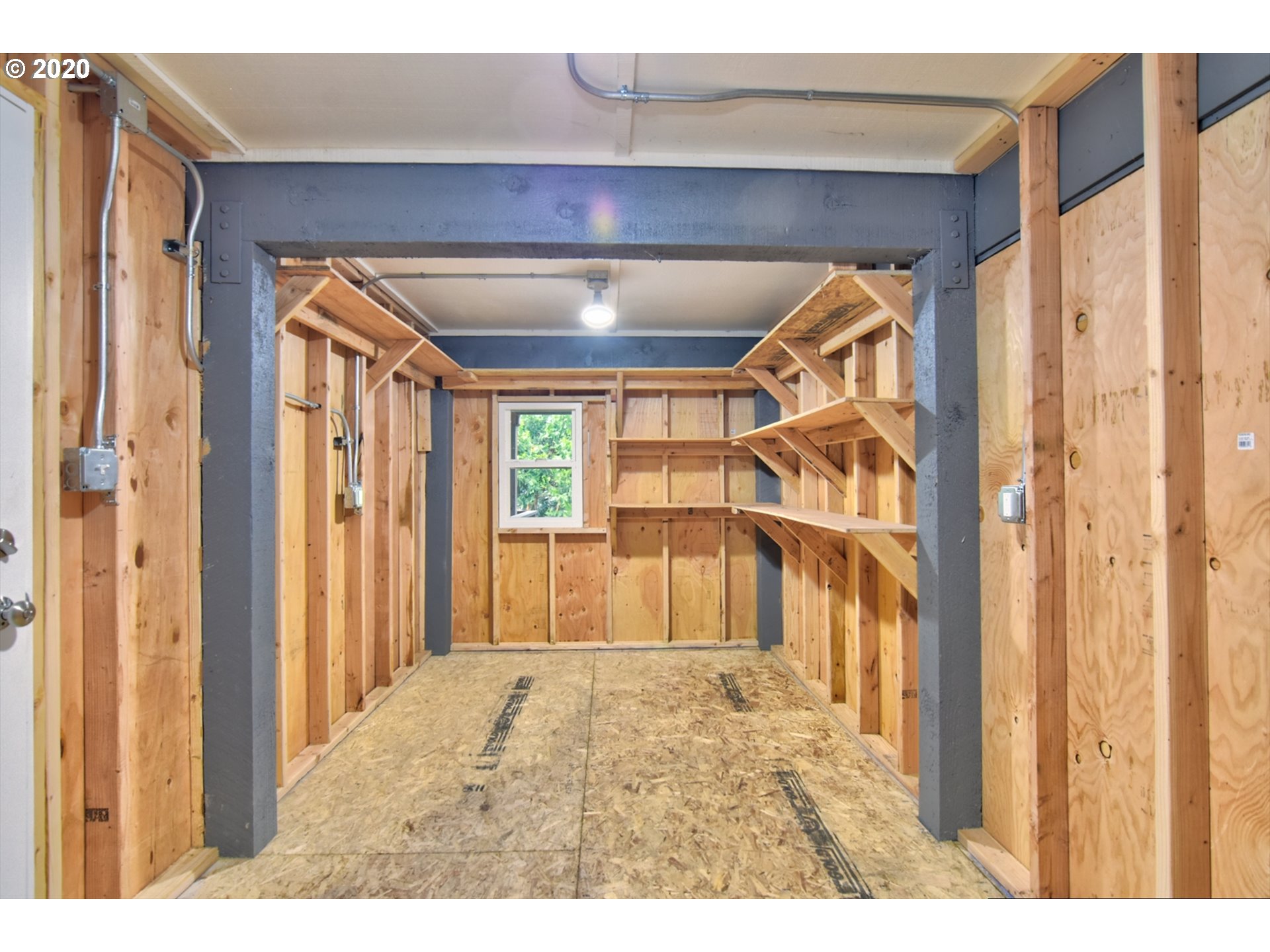 2820 Spring Boulevard Eugene, OR 97403 - Photo 25 of 27 Gallery Image 25