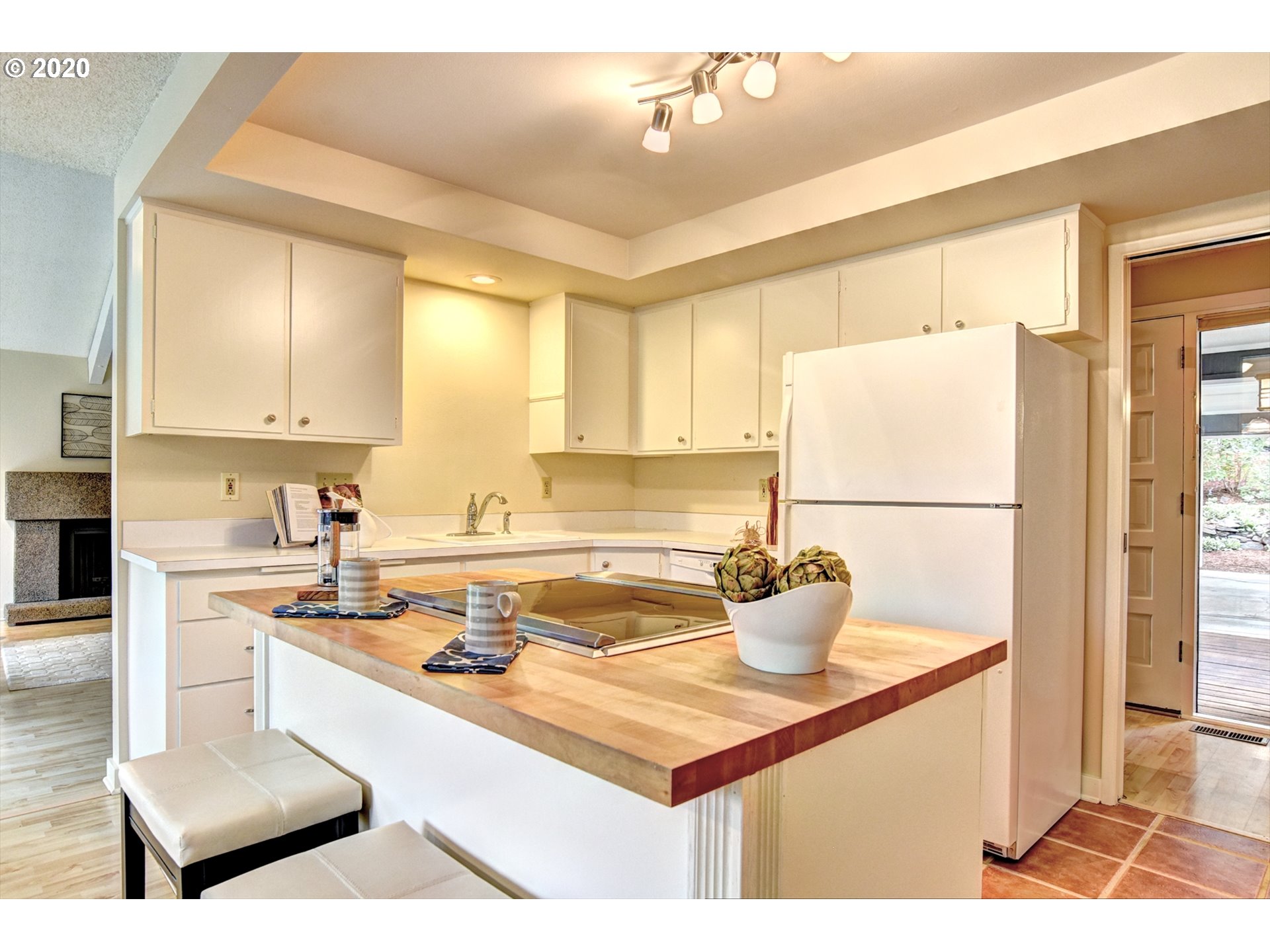 2820 Spring Boulevard Eugene, OR 97403 - Photo 10 of 27 Gallery Image 10