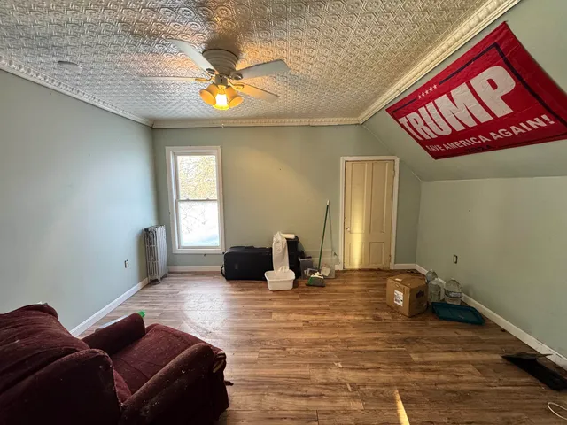 $179,900 | 8 Kilkenny Street, Lancaster, NH 03584