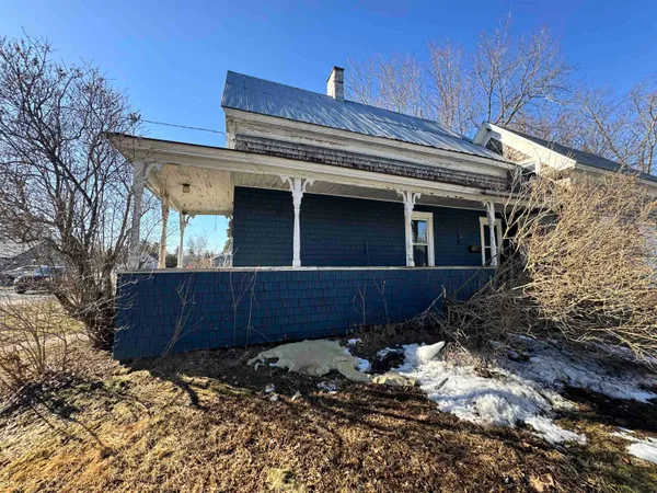 $124,900 | 8 Kilkenny Street, Lancaster, NH 03584