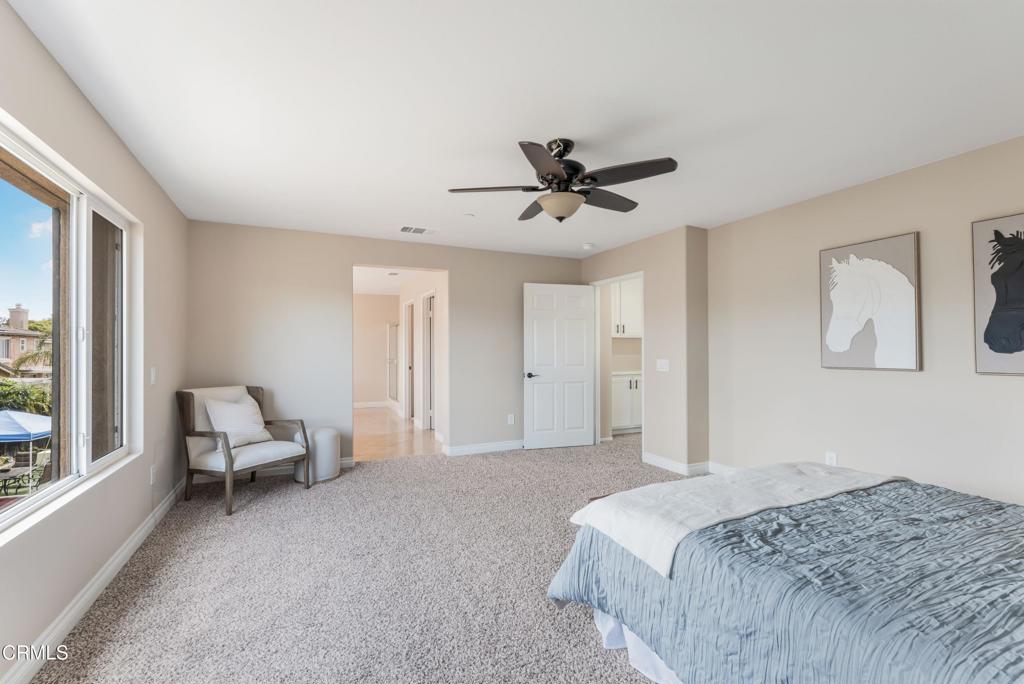 341 Huerta Street Oxnard, CA 93030 - Photo 15 of 33