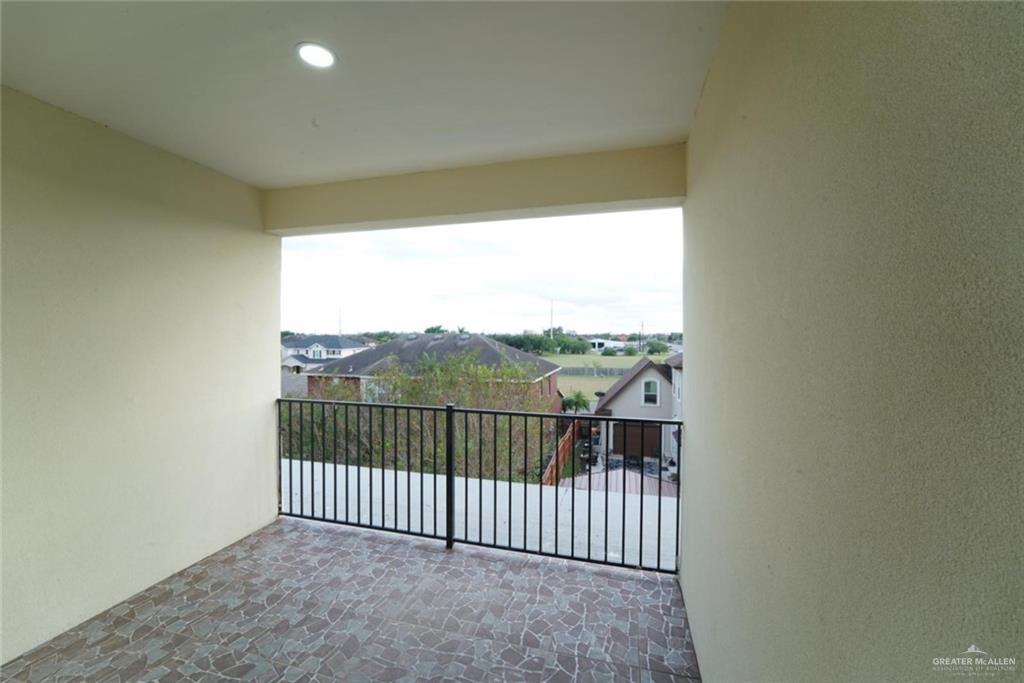 3302 South Sugar Road, Unit H Edinburg, TX 78539 - Photo 10 of 11 Gallery Image 10