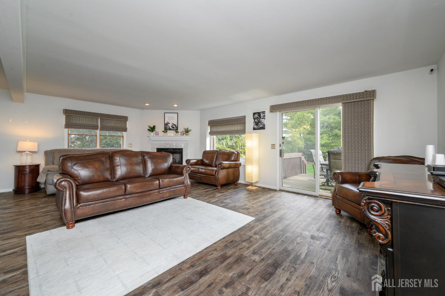 675 Raritan Road, Unit 24 Clark, NJ 07066 - Photo 11 of 37